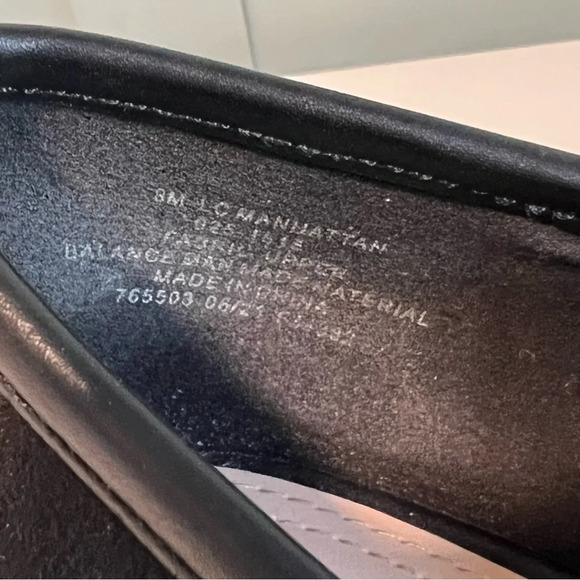 Liz Claiborne Memory Foam Black Suede 2” Block Heel Loafer. Size 8. - Picture 5 of 7